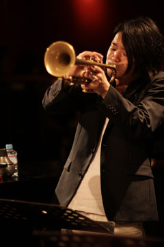 މƐS(tp)  photo by ISHII Hitoshi