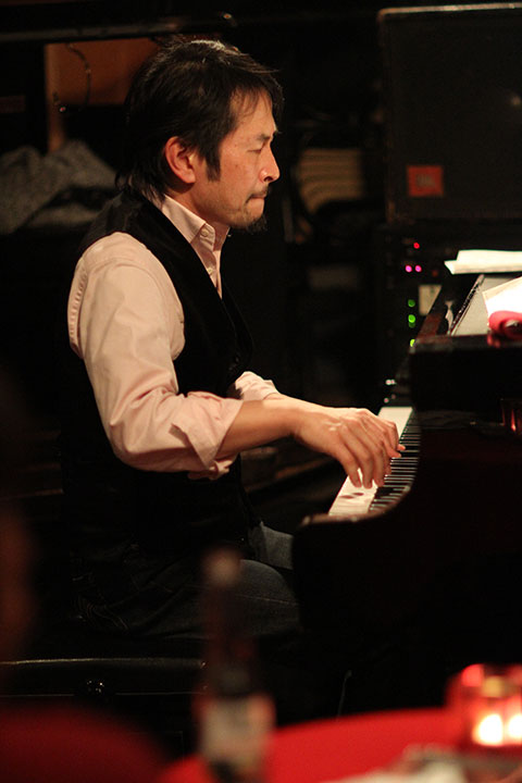 cdj(pf)