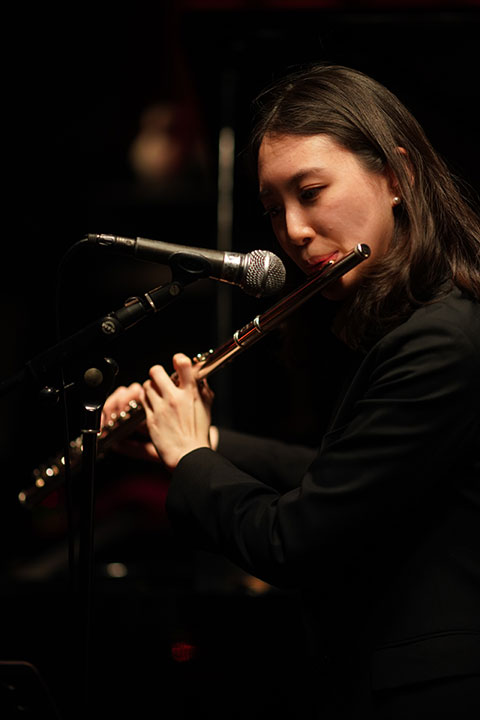 m  photo by ISHII Hitoshi